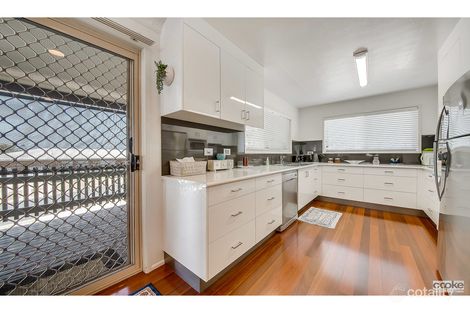 Property photo of 4 Hellas Street Barlows Hill QLD 4703