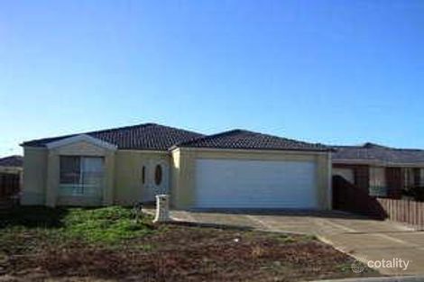 9 FINCHLEY PARK CRES, TARNEIT, VIC 3029
