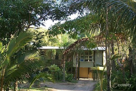 Property photo of 9 Bucasia Esplanade Bucasia QLD 4750