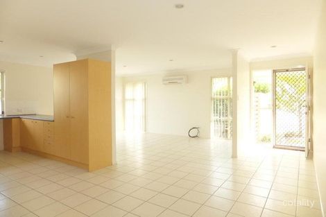 Property photo of 1/29 Sandhurst Crescent Upper Coomera QLD 4209