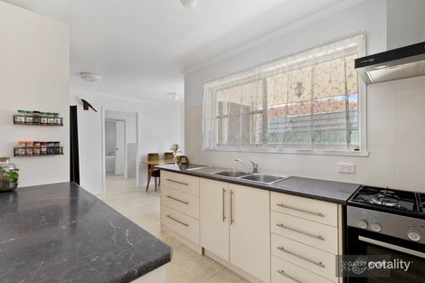 Property photo of 11 Howard Crescent Wangaratta VIC 3677