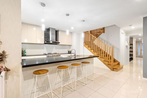 Property photo of 24 Patricia Loop Keysborough VIC 3173