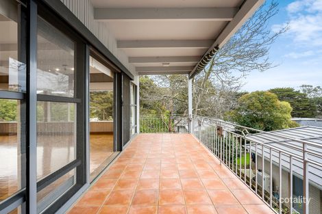 Property photo of 28 Roehampton Crescent Mount Eliza VIC 3930