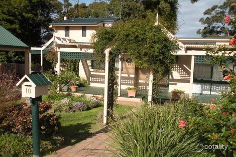 10 Sandbar Dr, Lakes Entrance, VIC 3909