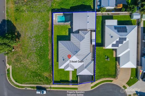 Property photo of 3 Ascot Court Emerald QLD 4720