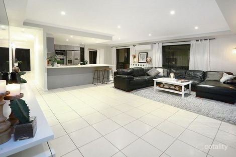 Property photo of 10 Entry Drive Merrimac QLD 4226