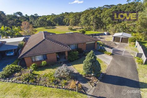 Property photo of 13 Leeward Close Woodrising NSW 2284