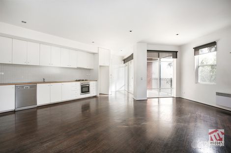 Property photo of 2/10 Carlisle Street St Kilda VIC 3182