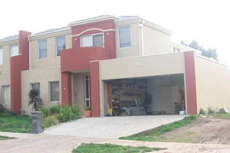 5 Pinewood Cres, Cairnlea, VIC 3023