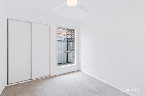 Property photo of 2/7 Cornell Court Varsity Lakes QLD 4227