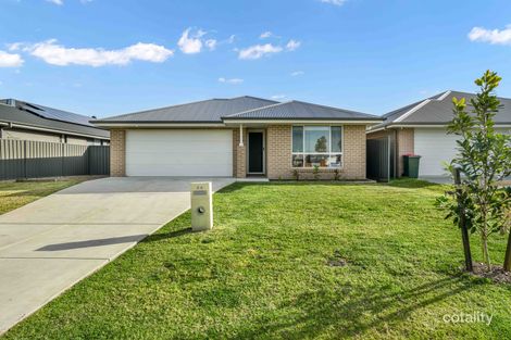 Property photo of 64 Hadfield Circuit Cliftleigh NSW 2321