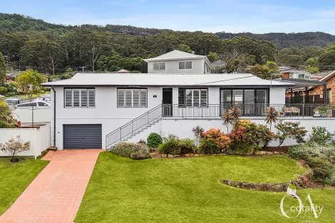 5 Kanangra Dr, Thirroul, NSW 2515