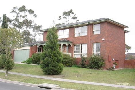 4 Connaught Pl, Glen Waverley, VIC 3150