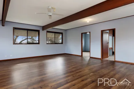 Property photo of 27 Quandong Avenue Tumut NSW 2720