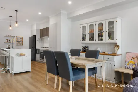 Property photo of 100 Northridge Drive Cameron Park NSW 2285