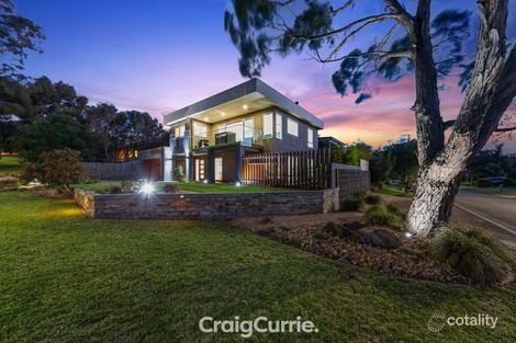 67 Warrain Ave, Rosebud, VIC 3939