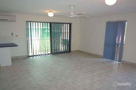 Property photo of 2/6 Tomkins Place Southport QLD 4215