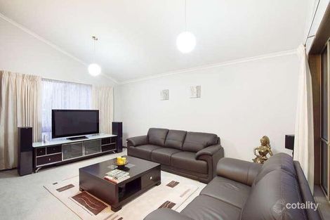 Property photo of 3 Tatyoon Close Aspendale Gardens VIC 3195