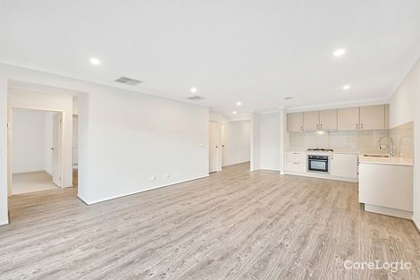 Property photo of 21 Ritchie Drive Clyde North VIC 3978