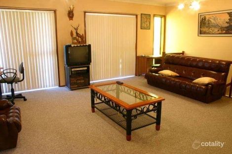 Property photo of 14 Newham Drive Cambridge Gardens NSW 2747