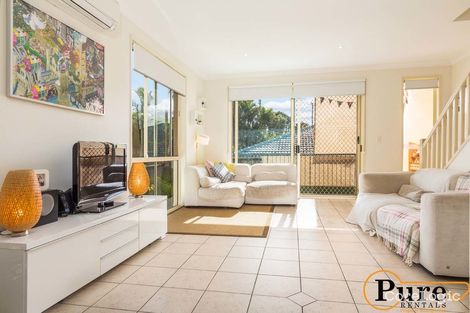 Property photo of 4/111 Hawthorne Road Hawthorne QLD 4171