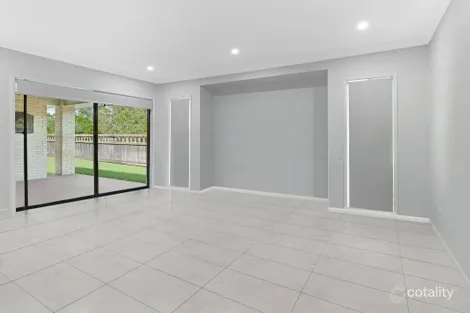 Property photo of 49 Walker Circuit Flagstone QLD 4280