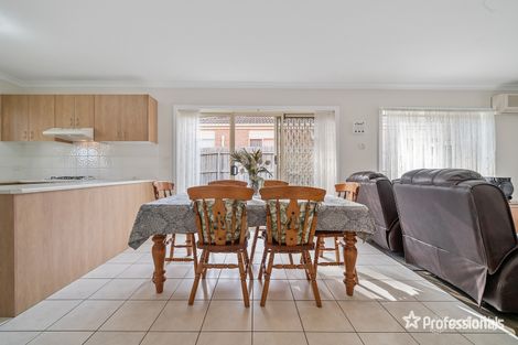 Property photo of 16 Panorama Drive Hillside VIC 3037