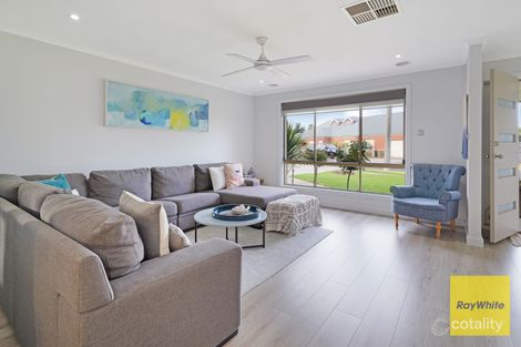 4 Coolabah Cres, Hoppers Crossing, VIC 3029