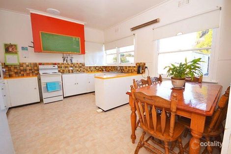 Property photo of 11 Fisher Street Wendouree VIC 3355
