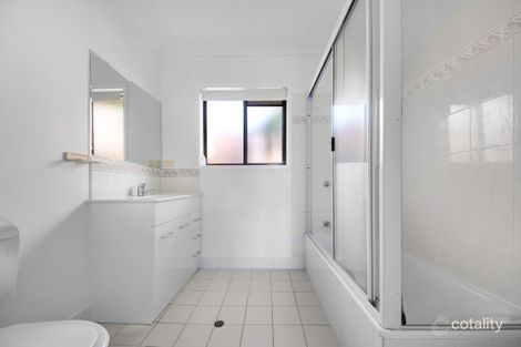Property photo of 15 Hellas Street Barlows Hill QLD 4703