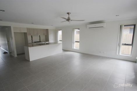 Property photo of 4 Cummings Circuit Willow Vale QLD 4209