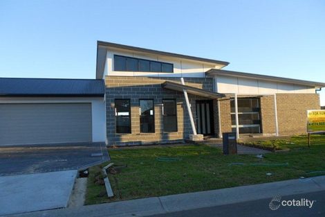 42 Marshall Ave, Spring Farm, NSW 2570