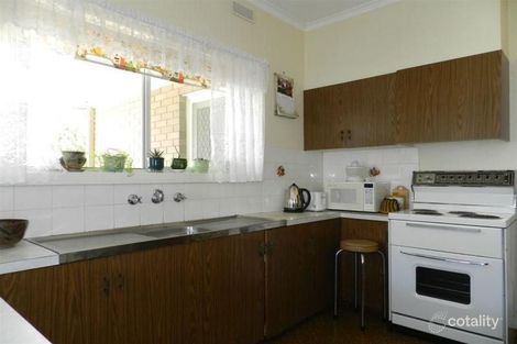 Property photo of 15 Taylor Street Bairnsdale VIC 3875