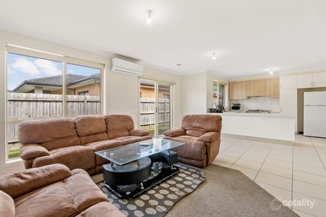 Property photo of 40 Banjo Circuit Lynbrook VIC 3975