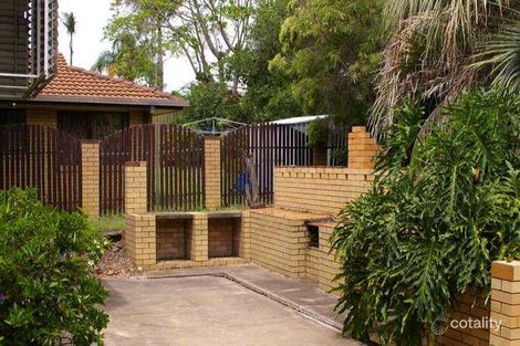 Property photo of 27 Skinner Crescent Silkstone QLD 4304