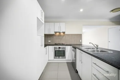 Property photo of 58 Lilydale Drive Woodcroft NSW 2767