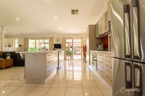 Property photo of 94 Baker Street Emerald QLD 4720
