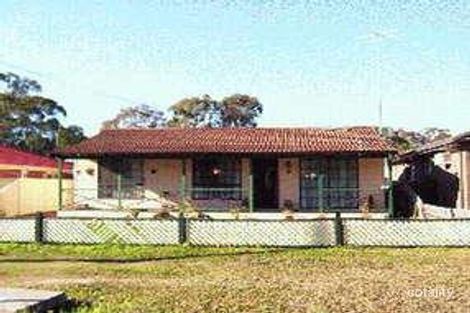 Property photo of 5 Dunvegan Street Mannering Park NSW 2259