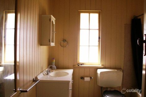 Property photo of 6 Cole Booval QLD 4304