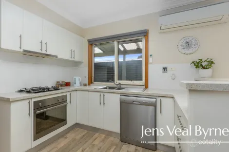 Property photo of 3A Clayton Street Golden Point VIC 3350