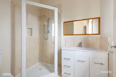Property photo of 4 Cabarita Point Kalimna VIC 3909