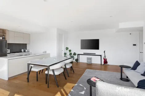 Property photo of 2/68 Cape Street Heidelberg VIC 3084