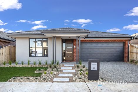Property photo of 8 Petrolo Street Truganina VIC 3029