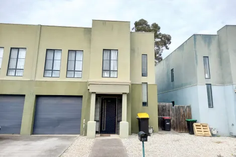 Property photo of 37/62 Andrew Street Melton South VIC 3338
