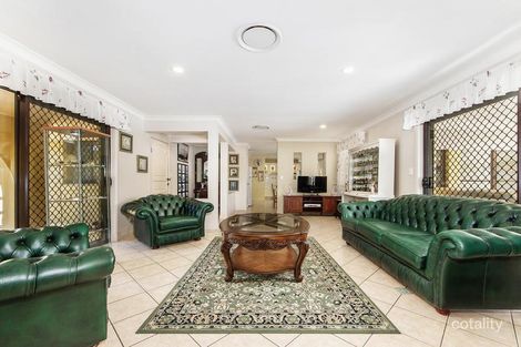 Property photo of 4 Mooyumbin Court Nerang QLD 4211