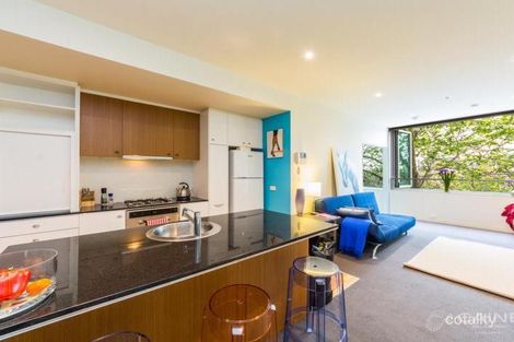 201/166 Wellington Pde, East Melbourne, VIC 3002