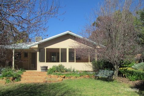 4 Cockatoo Dr, Mundaring, WA 6073