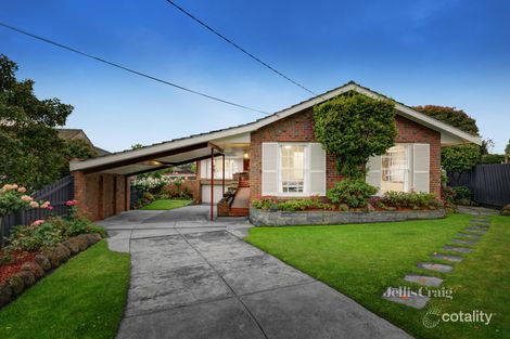 Property photo of 8 Antoinette Court Mount Waverley VIC 3149