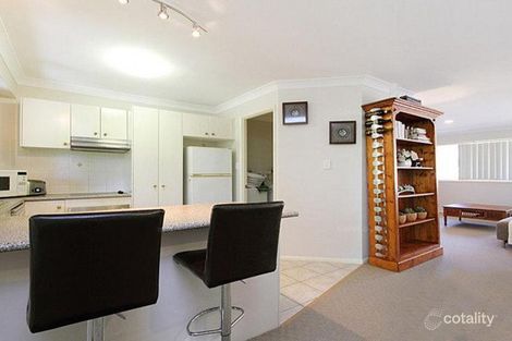 Property photo of 2/10 Mawson Place Forest Lake QLD 4078