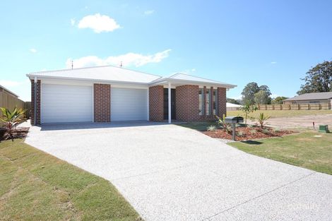 2/21 Broadwater Rd, Morayfield, QLD 4506